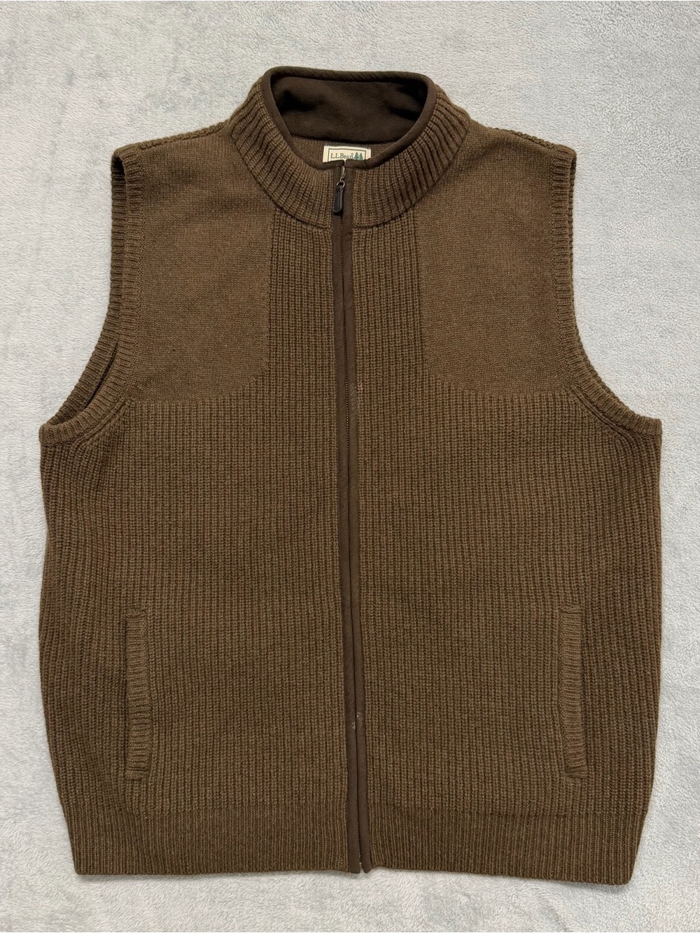 LL Bean Waterfowl Sweater Vest Men's XL Brown 100% Merino Lambswool 245457